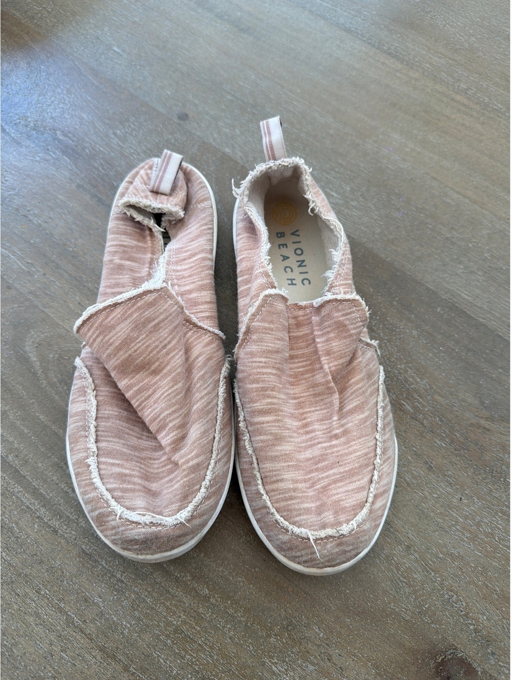 Vionic Malibu Slip-On Shoes Pink Size 6.5 Casual Comfort Sneakers